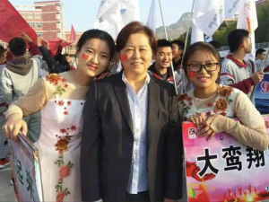 枣庄十八中：初心不忘 桃李芬-爱山亭网