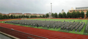 新生第一课：迷彩青春就是飒！-爱山亭网