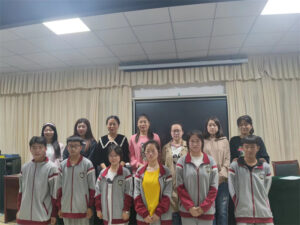 枣庄十八中：诵读千年美文，争做博学少年-爱山亭网