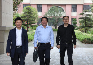 简讯：烟雨翼云山 名师汇翔宇-爱山亭网