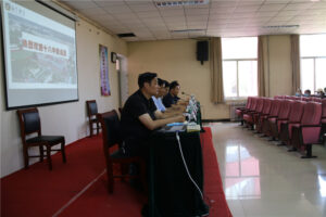 欢迎你 新教师――枣庄十八中举行新入职教师见面及培训会-爱山亭网