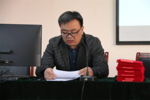 枣庄十八中：青蓝结对 互助共赢-爱山亭网