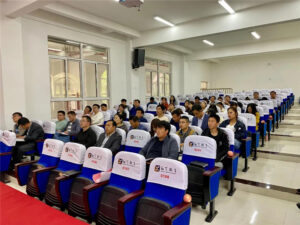 汗水创佳绩 信心铸辉煌-爱山亭网