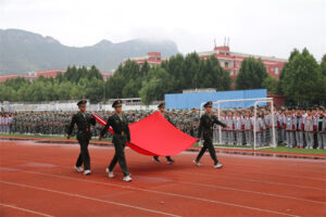 青春如火 战狼似我――枣庄十八中军训开营-爱山亭网