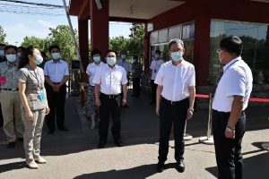 区领导检查高考准备工作-爱山亭网