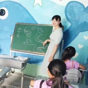 新闻第一线｜“乡村小学堂”，小切口助推暑期大民生-爱山亭网