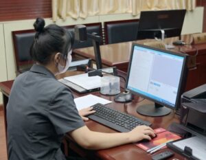 【为群众办实事示范法院创建】午间快速调解一起交通肇事纠纷案-爱山亭网