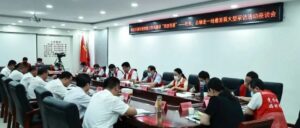 枣庄日报社思想能力作风建设“双放双提”暨社长、总编走一线看发展大型采访活动走进我区-爱山亭网