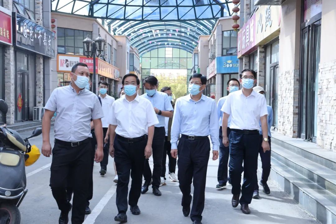 图片[2]-包希安督导我区全国文明城市创建和疫情防控工作-爱山亭网