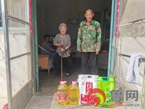 慰问脱贫户 情暖中秋节——枣庄市市中区齐村镇开展节前走访慰问活动-爱山亭网