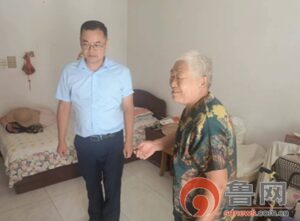 枣庄市市中区文化路街道民政办开展中秋节走访慰问活动-爱山亭网