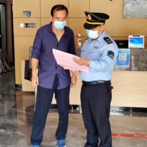 国庆我在岗 | 节日守护“不打烊”筑牢健康“防疫墙”-爱山亭网