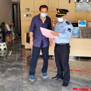 国庆我在岗 | 坚守平凡岗位 守护群众生命健康安全-爱山亭网