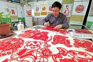 “福虎”剪纸迎虎年-爱山亭网