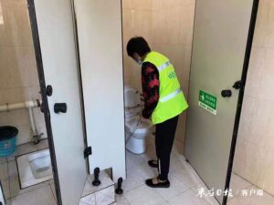 强化公厕管理 助力国家卫生城市复审-爱山亭网