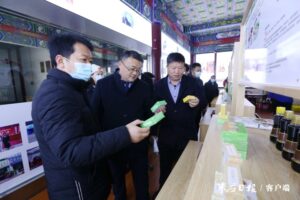 结对帮扶促发展 携手共画乡村振兴“同心圆”-爱山亭网