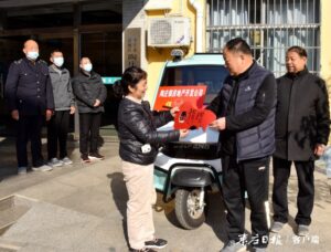 企业情系敬老院 爱心捐赠暖人心-爱山亭网