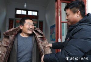 “暖冬行动”让贫困户温暖过冬-爱山亭网
