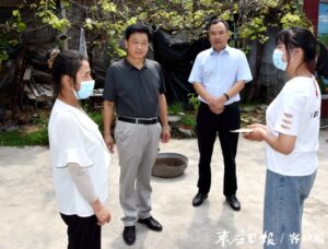 人大代表“爱心”助学送到家-爱山亭网