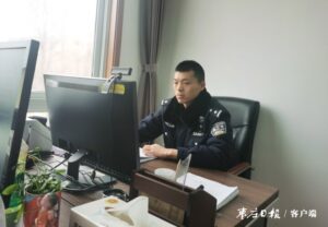 “人民警察站好岗位就是过节”-爱山亭网