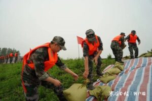 以练筑防 “汛”速行动-爱山亭网