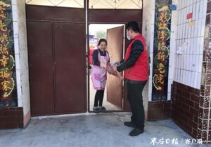 零距离面对面 群众诉求马上办-爱山亭网