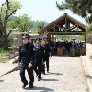 【节日我在岗】山亭公安：“五一”不打烊 平安“警”相随-爱山亭网