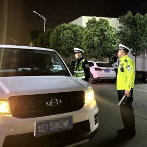 别侥幸！山亭交警不舍昼夜，雷霆出击！严查酒驾醉驾不松懈！-爱山亭网
