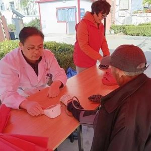 【人大代表风采】刘忠伟：全心全意服务于每一位患者-爱山亭网